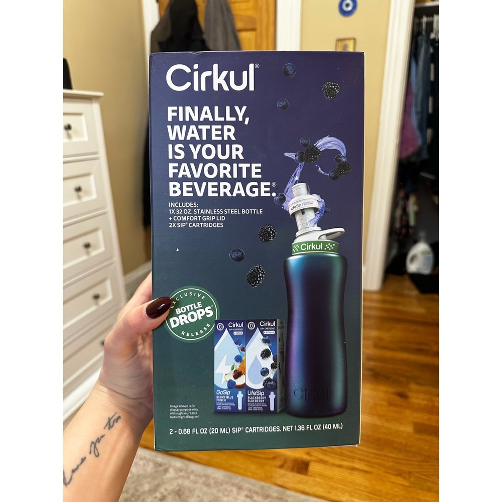 Cirkul Blue Stainless Steel Water Bottle Starter Kit